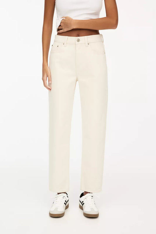 Mom Fit White Jeans 👖