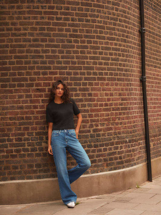 City Stroll Bootcut Jeans 👖✨
