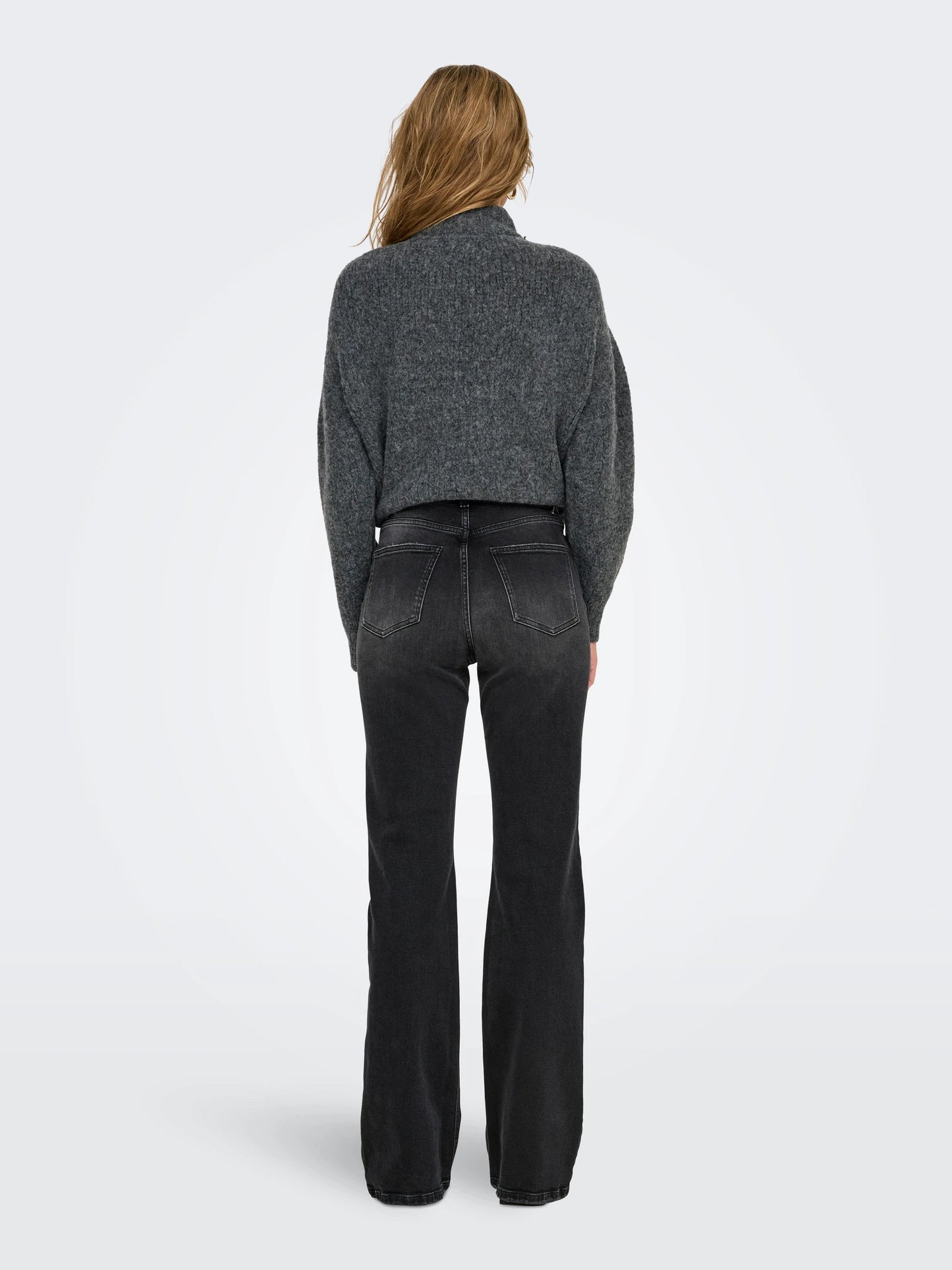 COMFY BOOTCUT,DEISEL BLACK WITH HIGH RISE WAIST.